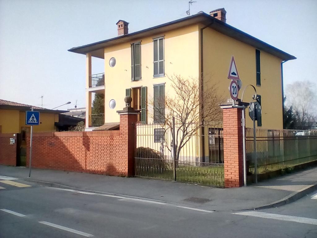 Locanda I Tarocchi Vailate Экстерьер фото